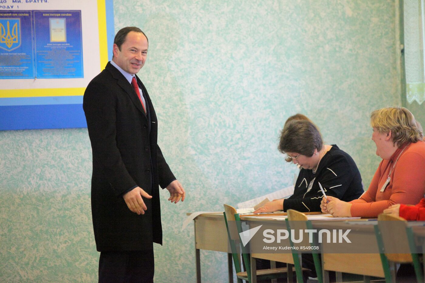 Ukraine votes in presidential election