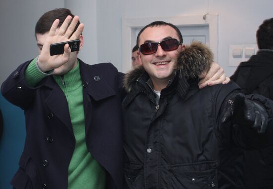 Georgian observers at polling station in Donetsk
