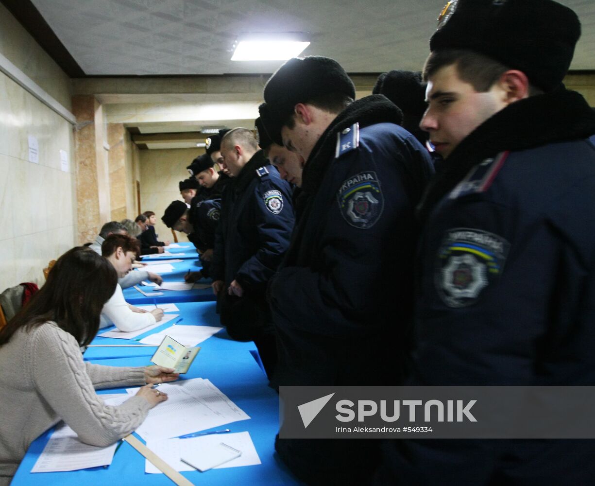 Polling station in Donetsk