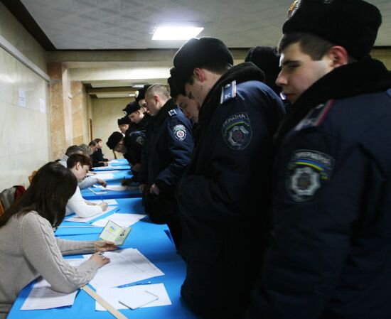 Polling station in Donetsk