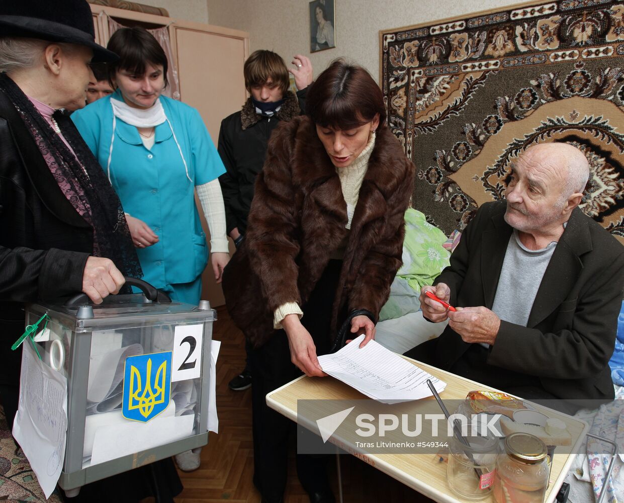 Ukraine votes in presidential election