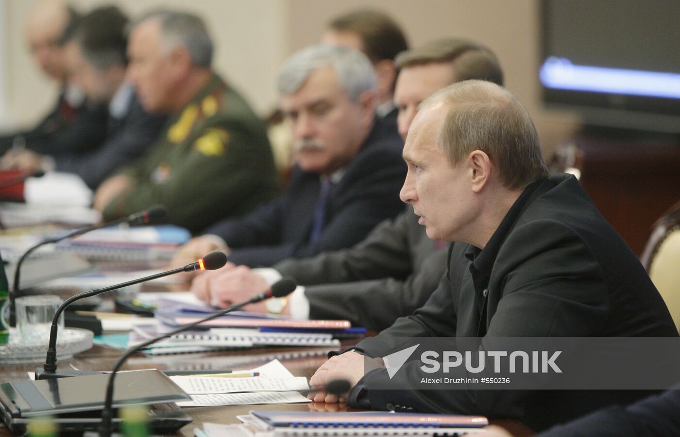 Vladimir Putin visits Central Federal District