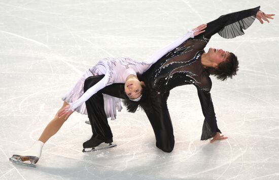 Yuko Kawaguchi and Alexander Smirnov