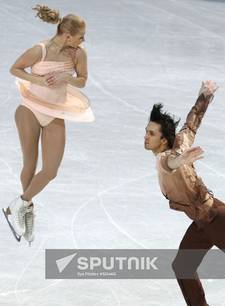 Maria Mukhortova and Maxim Trankov