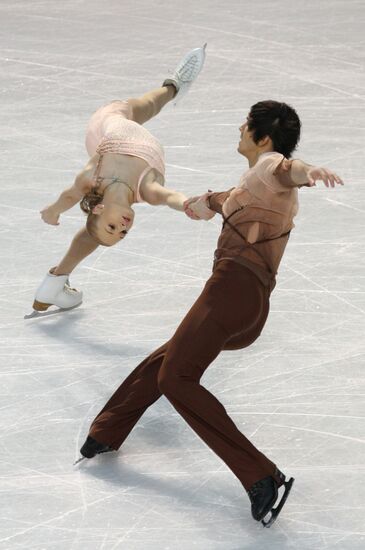 Maria Mukhortova and Maxim Trankov