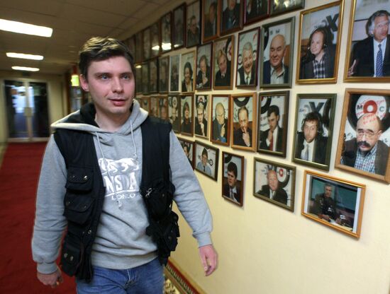 RIA Novosti journalist Stenin on air at Ekho Moskvy