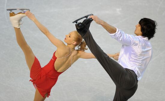 Maria Mukhortova and Maxim Trankov