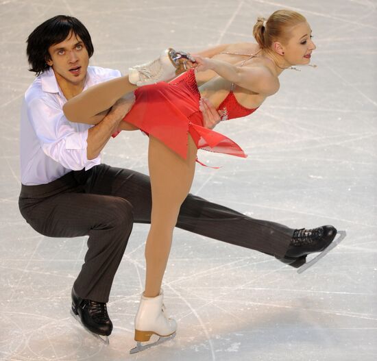 Maria Mukhortova and Maxim Trankov