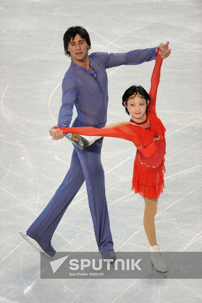 Yuko Kavaguti and Alexander Smirnov