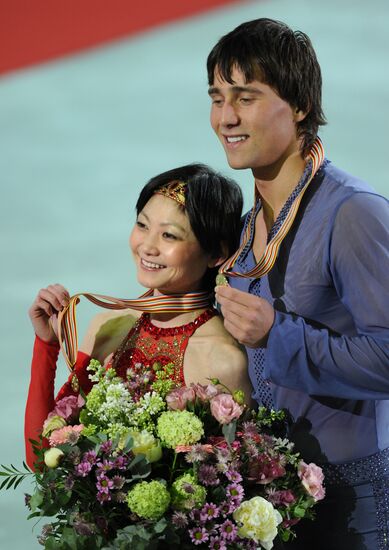 Yuko Kavaguti and Alexander Smirnov
