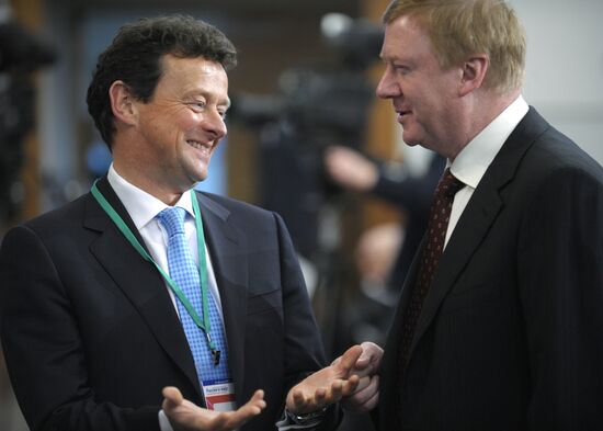 Tony Hayward and Anatoly Chubais