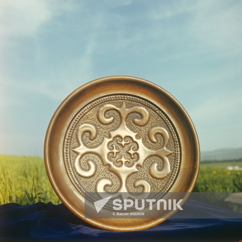 Dish with national ornament