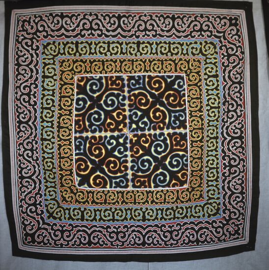 Nanai rug