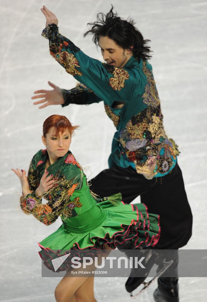 Yana Khokhlova and Sergei Novitsky
