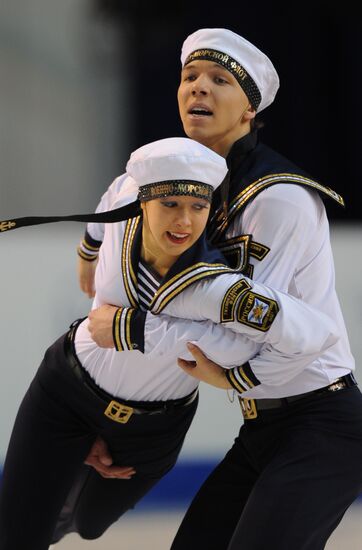 Yekaterina Bobrova and Dmitry Solovyov