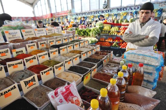 Shartashsky market in Yekaterinburg