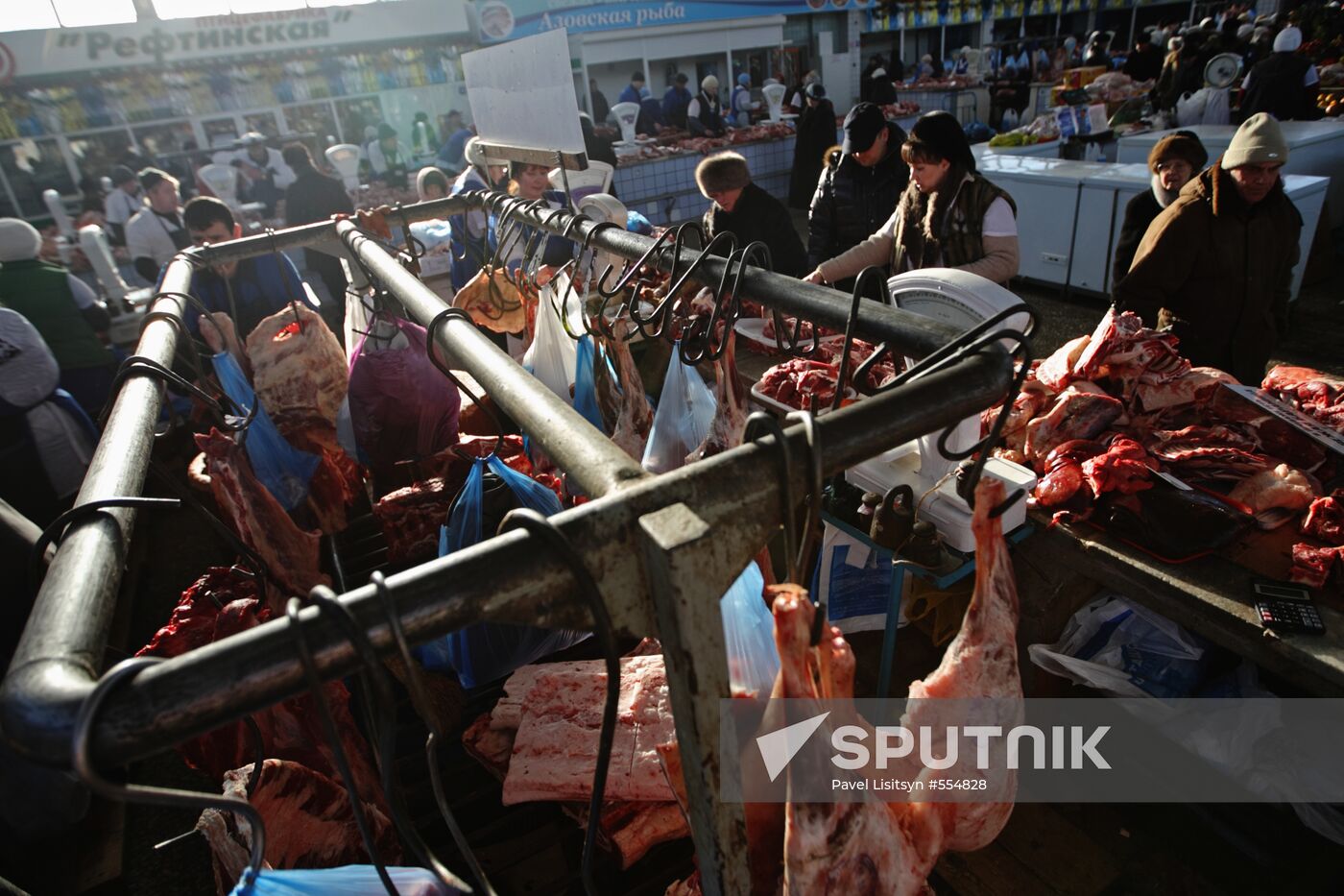 Shartashsky market in Yekaterinburg