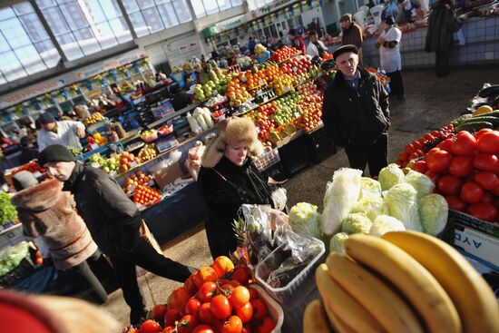 Shartashsky market in Yekaterinburg