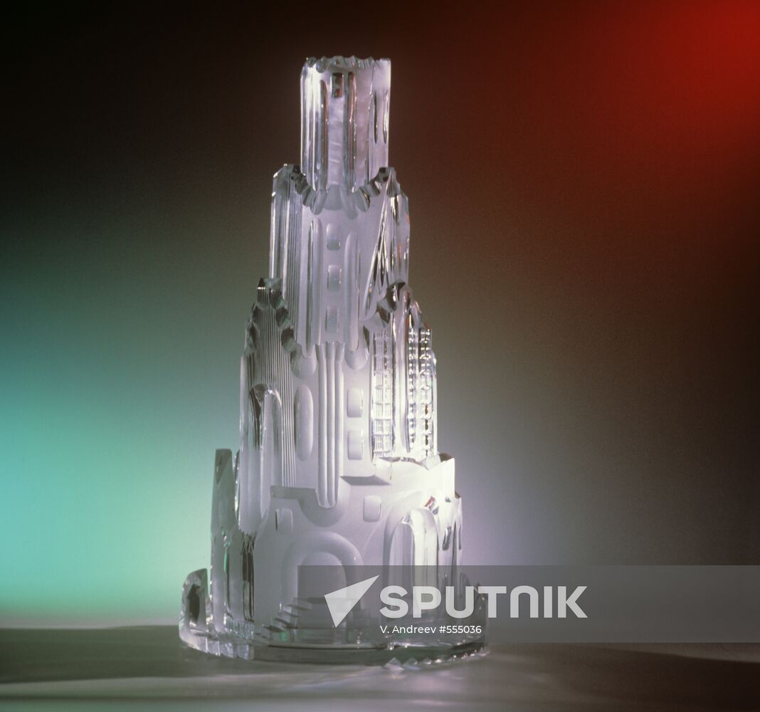 Glass composition "Tower"