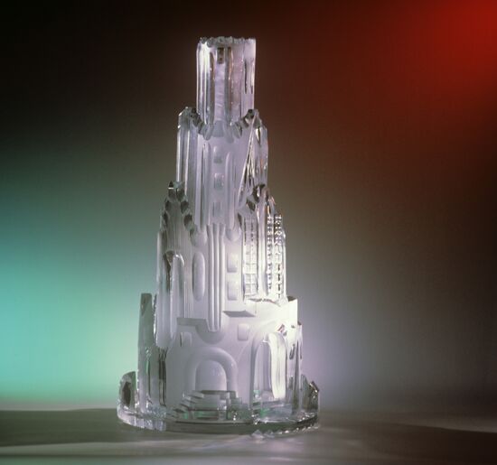 Glass composition "Tower"