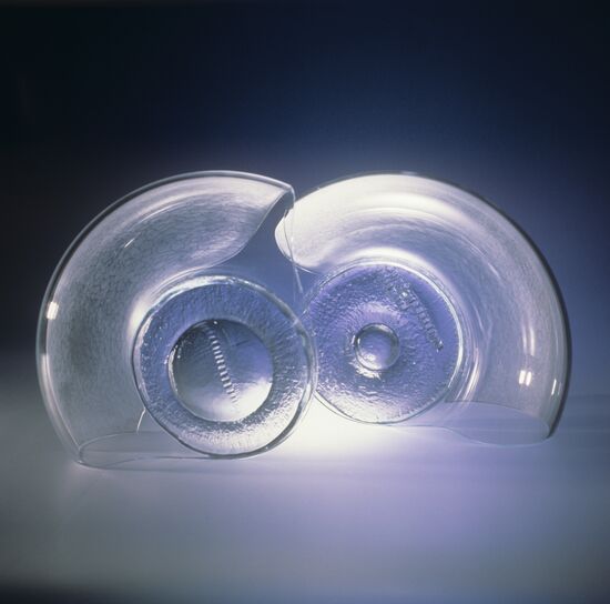 Glass composition "Pulsars"