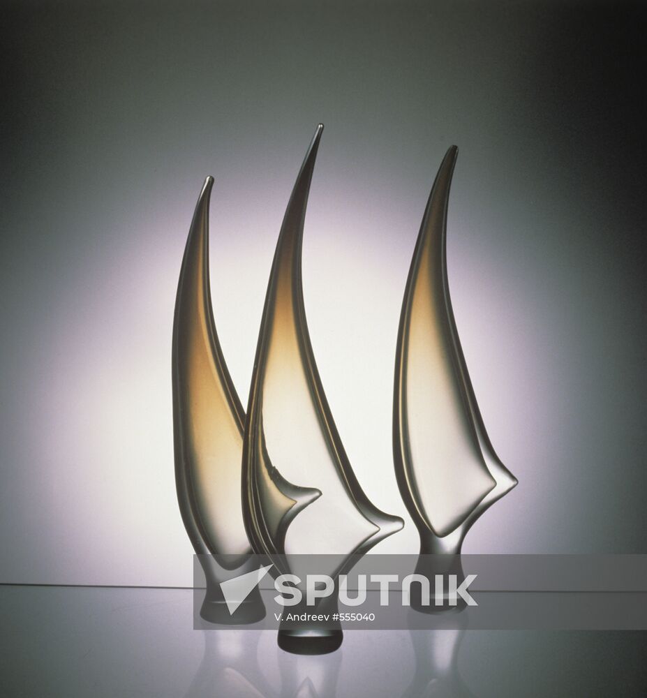Glass composition "Sails"
