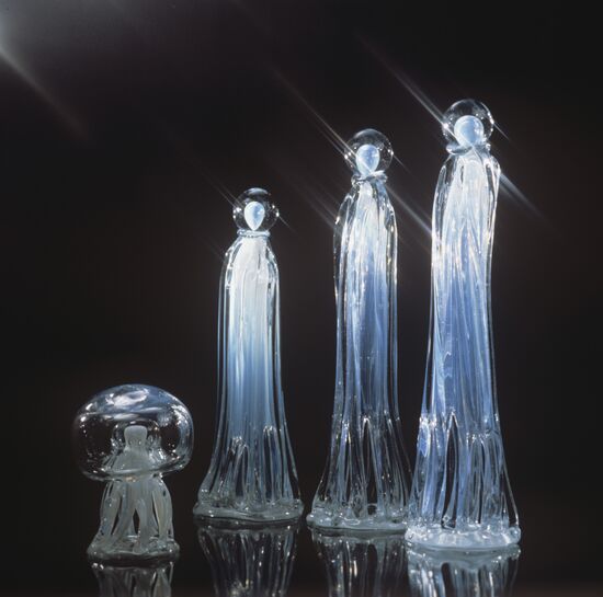 Glass composition "Alien"