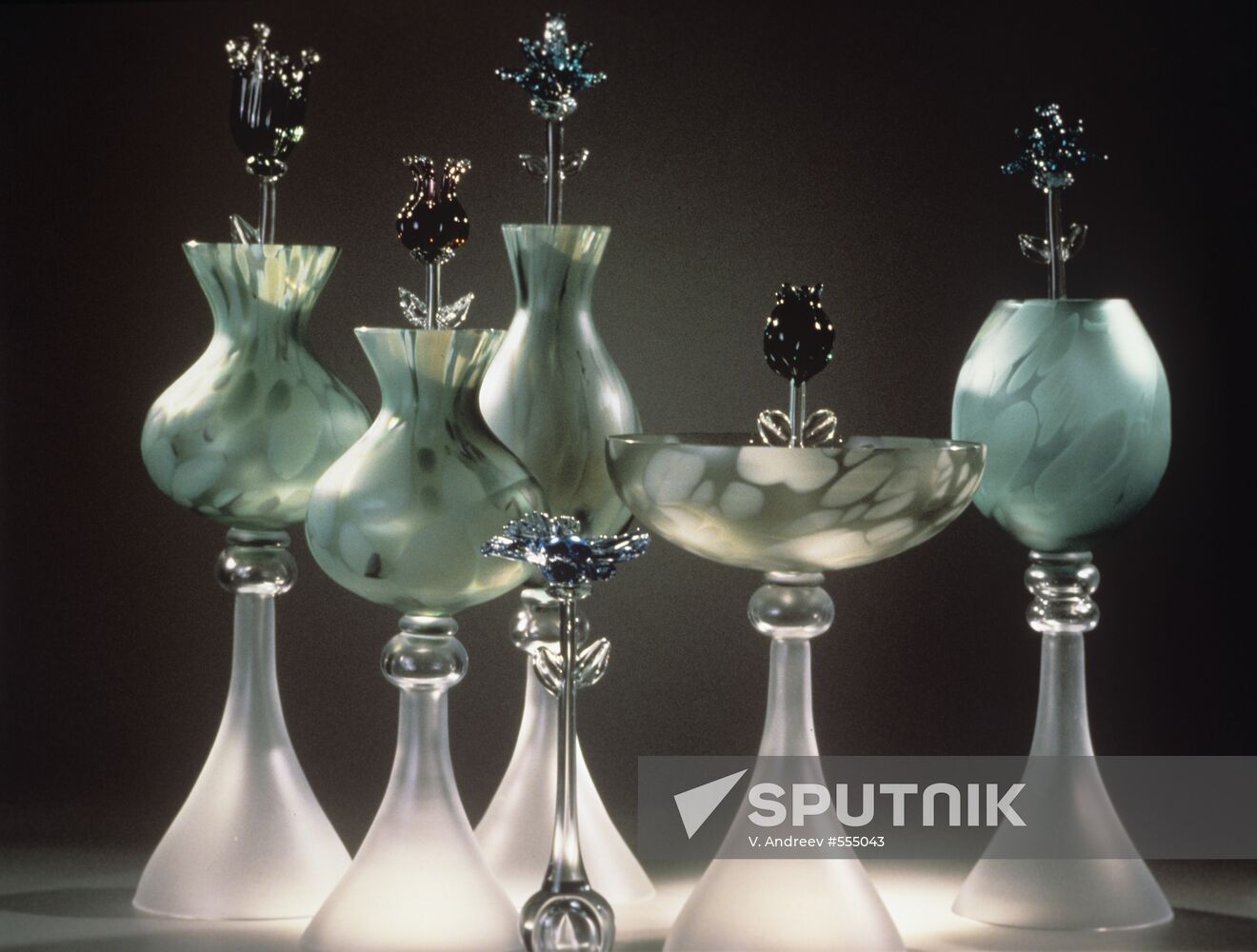 Glass composition "Flowers"