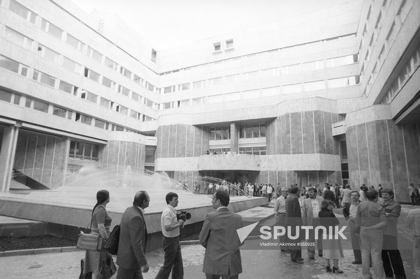 Journalists at the 1980 Olympic Games Press Center
