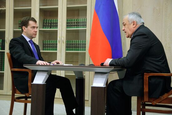 Dmitry Medvedev meets with Taimuraz Mamsurov