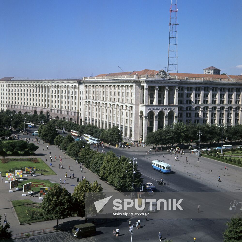 Central Post Office on Kreshchatik