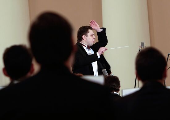 Wolfgang Amadeus Mozart. St. Petersburg concert