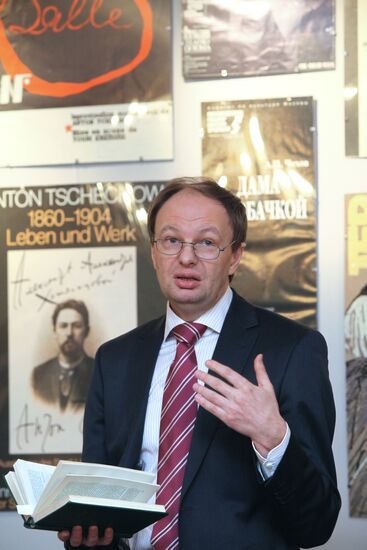 Anton Chekhov's letter handed over to museum