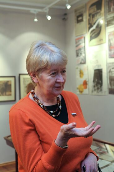 Anton Chekhov's letter handed over to museum