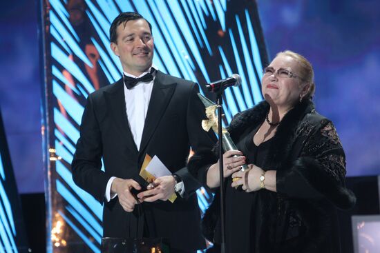 Nina Usatova and Yegor Beroyev