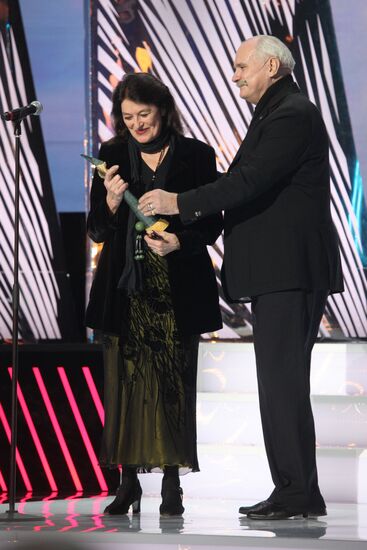 Nikita Mikhalkov and Anouk Aimée