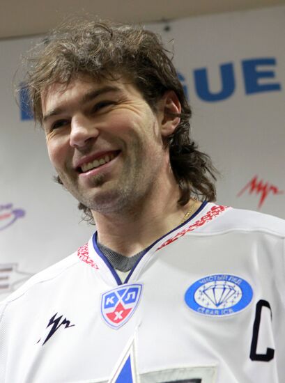 KHL Team World captain Jaromír Jágr