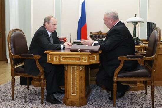 Vladimir Putin meets with Vladimir Grodetsky
