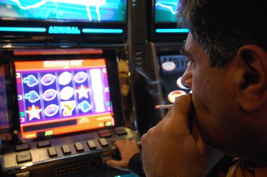 Visitor in Orakul casino