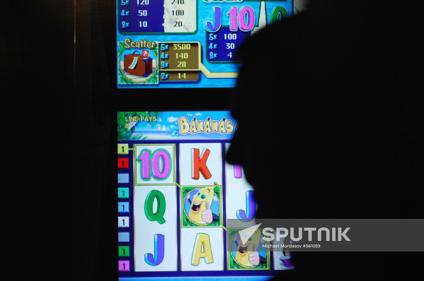 Slot machine at Orakul casino