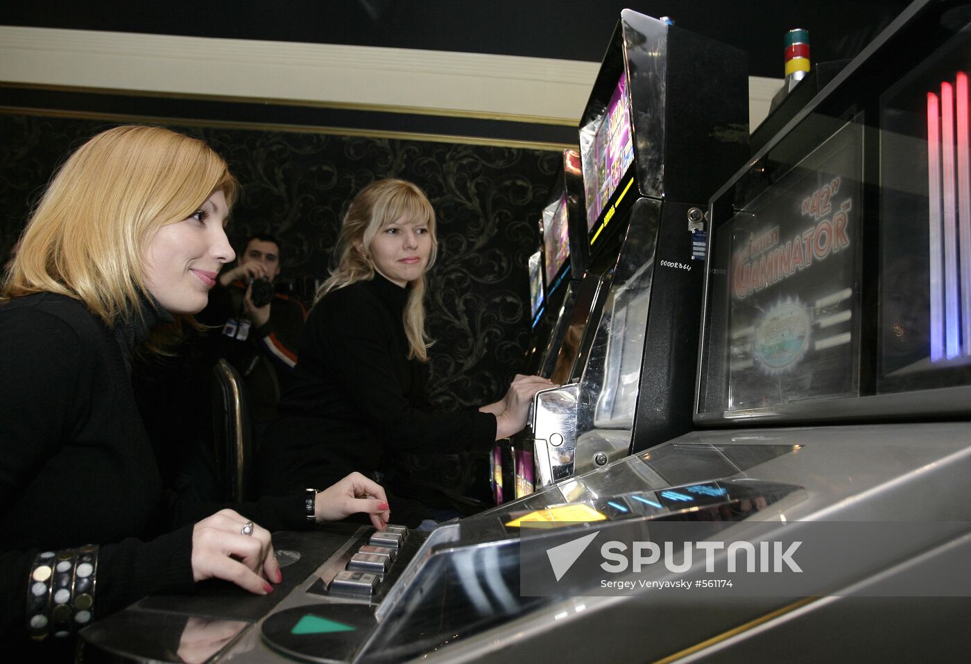 Visitors in Orakul casino