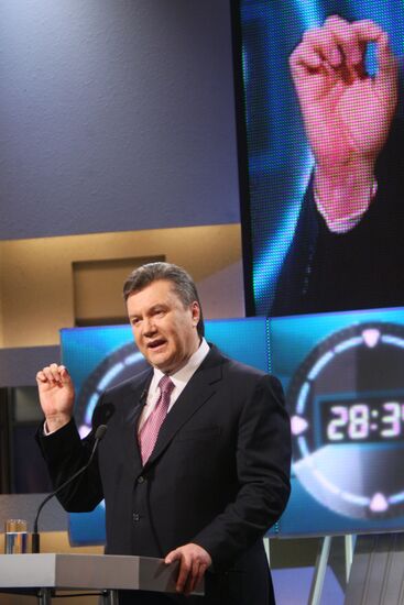 Viktor Yanukovich speaking at ICTV channel