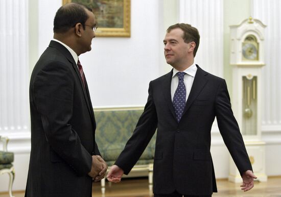 Dmitry Medvedev meets with Bharrat Jagdeo