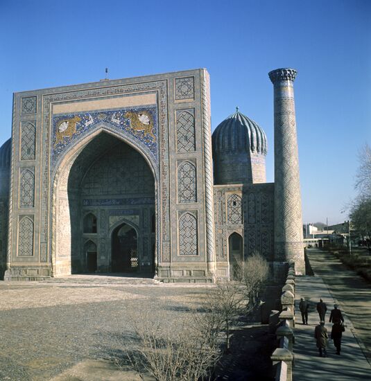 Sher Dor Madrasah on Registan Square