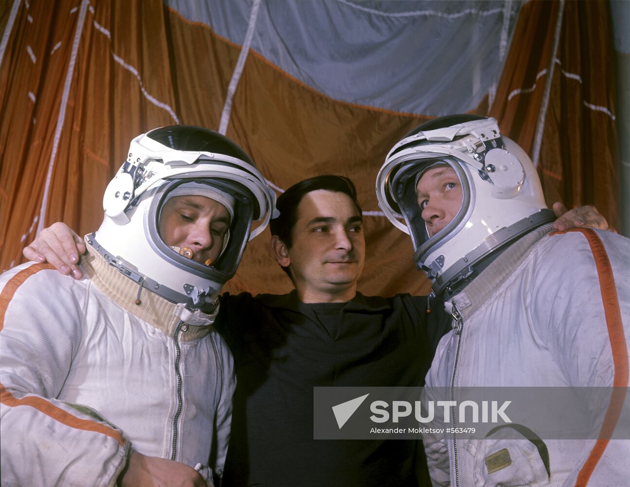 Cosmonauts Valery Bykovsky, Alexei Yeliseyev and Yevgeny Khrunov