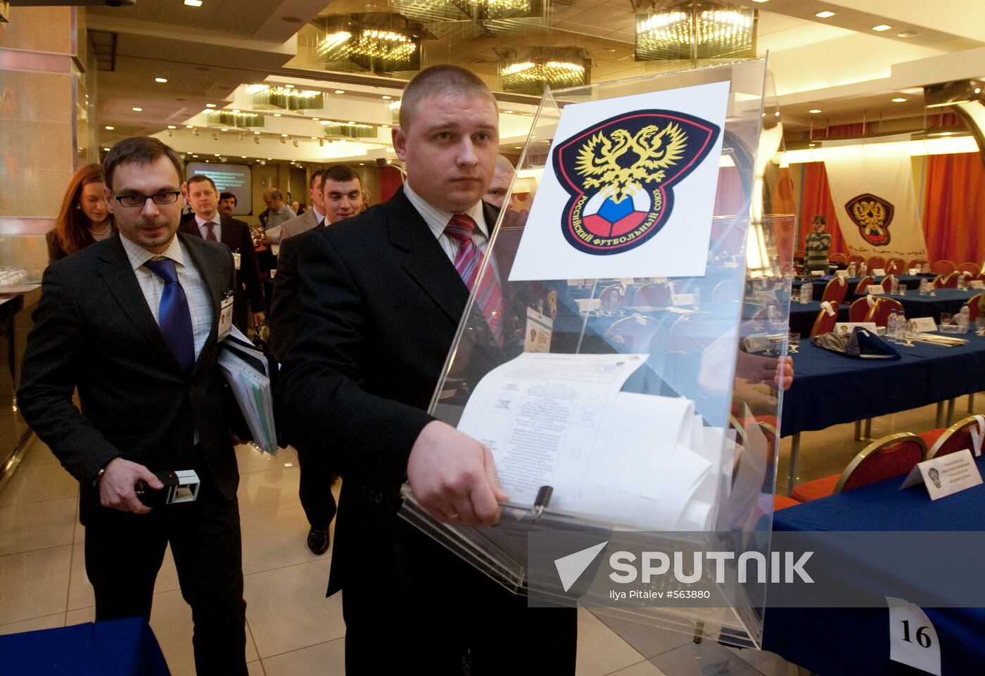 Russian Football Union holds meeting to elect its president