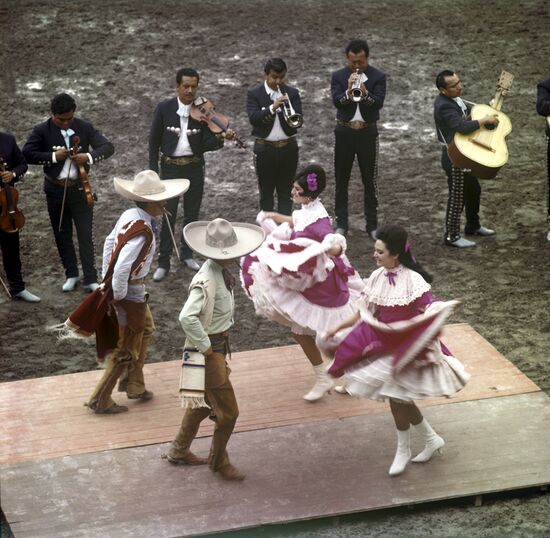 Mexican folk dance