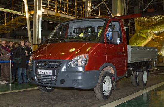 GAZ commences manufacture of GAZelle-Business truck