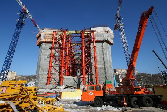 Construction of Golden Horn Bay Bridge in Vladivostok