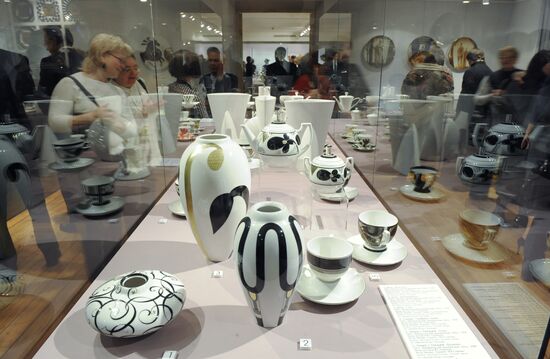 Exhibition at Imperial Porcelain Manufactory